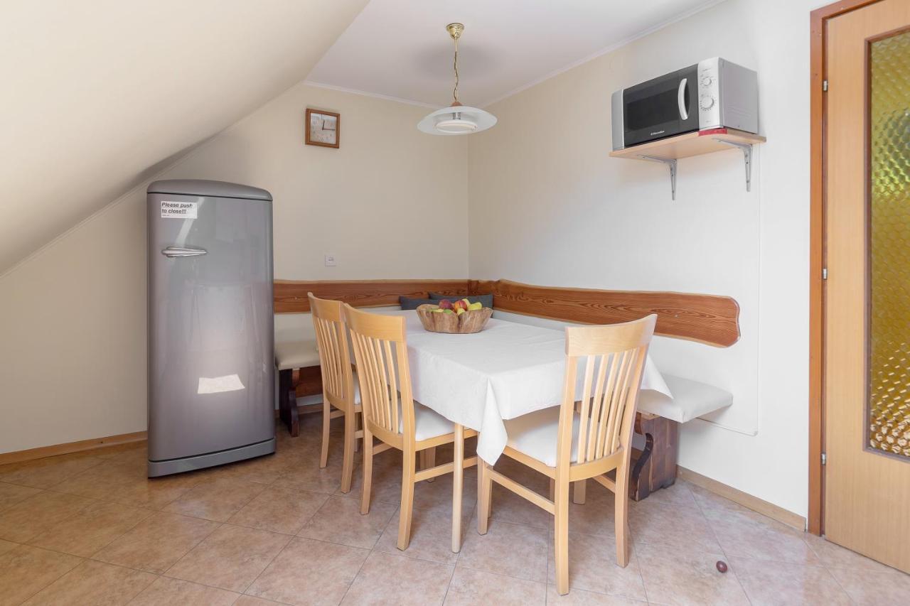 בוהין Apartment Jakovc מראה חיצוני תמונה